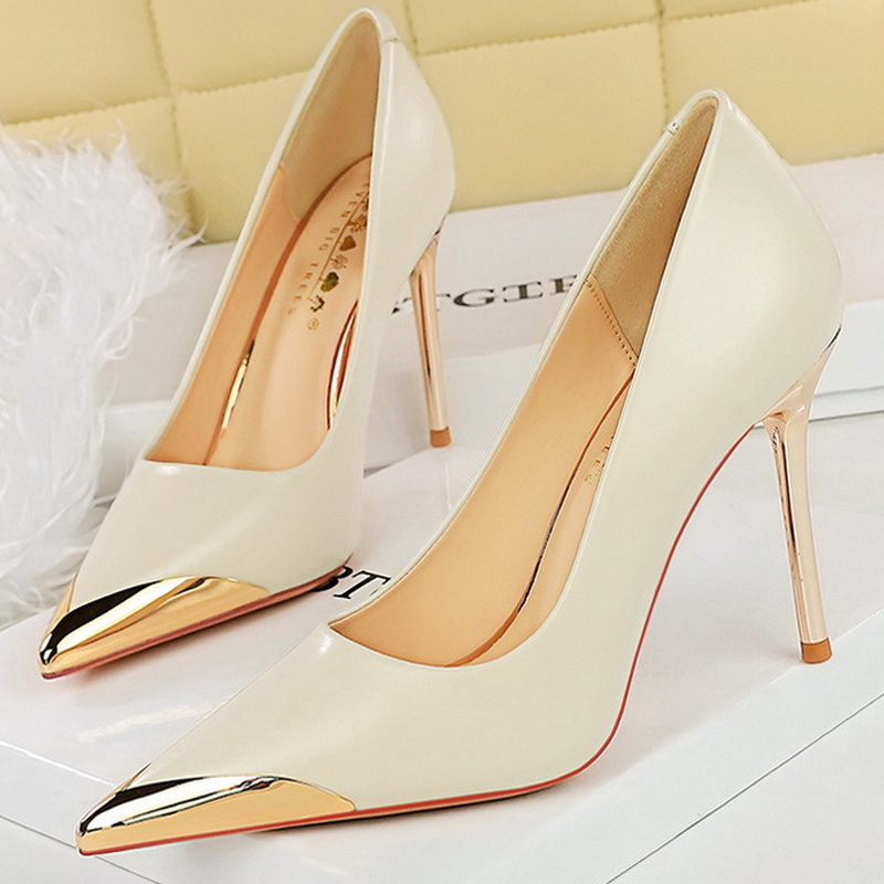 BIGTREE Shoes Retro High Heels - огляд і ціна Shoe Tree