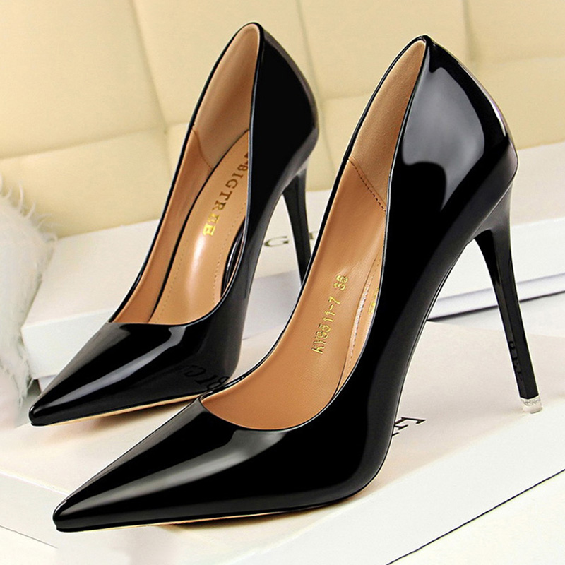 BIGTREE Shoes Woman Pumps Pate - огляд і ціна Shoe Tree